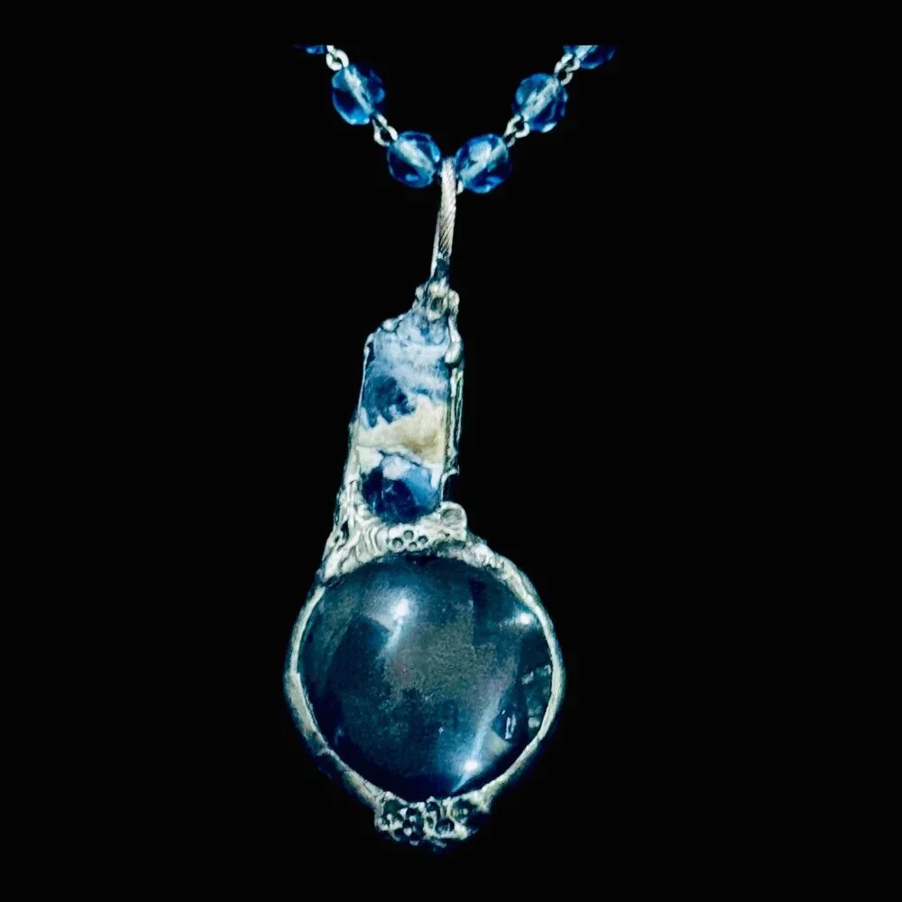 Natural Blue Opal & Magnifying Glass Silver Blend  Glass Beaded Artisan Necklace - Picture 4 of 12